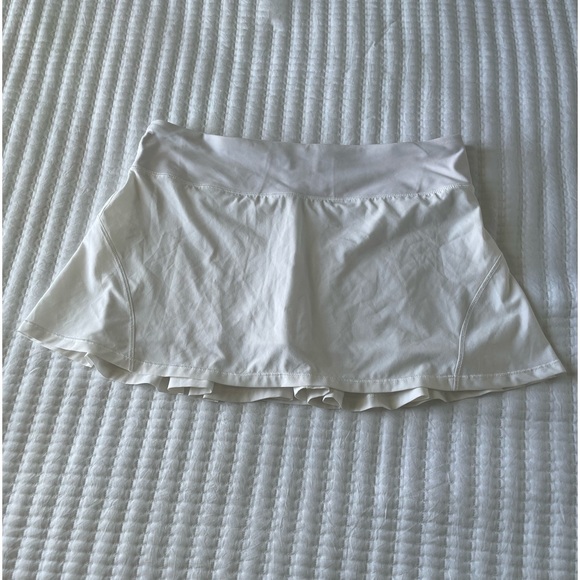 lululemon athletica Dresses & Skirts - LULULEMON Women's Skort Pleated back White Tennis Size 8